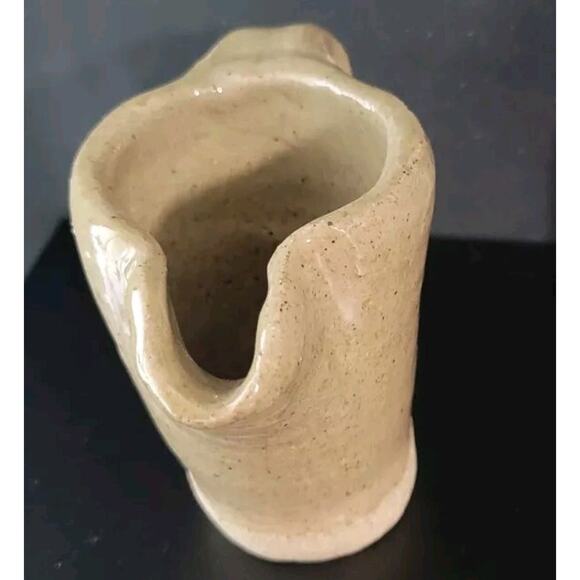 Studio Art Artisan Made Pottery Pitcher Signed Stoneware Hand Molded Pinched - Picture 4 of 8